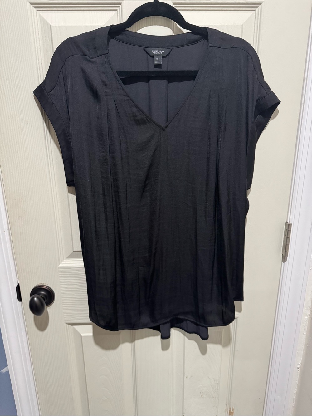 Simply Vera Vera Wang Black V-Neck Dolman Sleeve Blouse